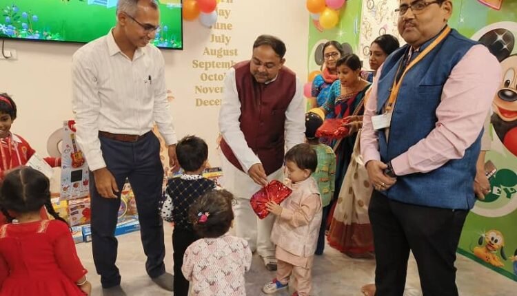 A unique initiative of the Labor Resources Department of the Bihar Government for women workers, the crèche started functioning formally from today at the Niyojan Bhawan in Patna