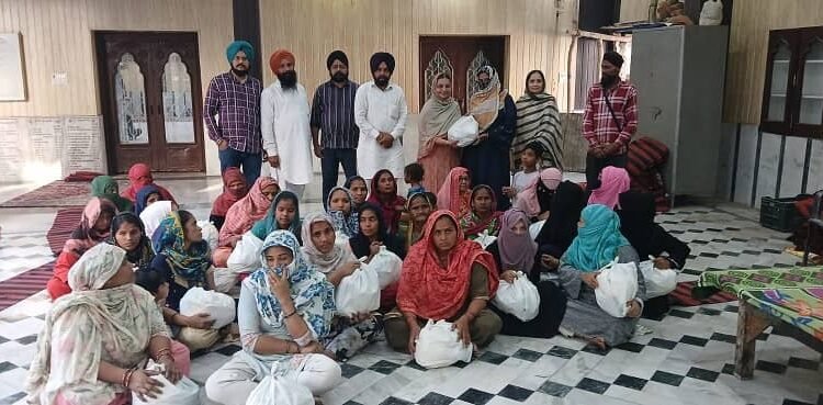 Veer Khalsa Seva Samiti distributed ration to the needy