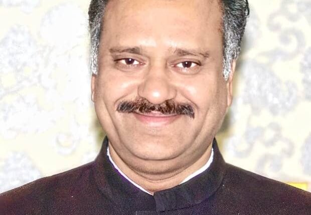 Haryana Pradesh Congress Committee delegate Naveen Kedia expressed concern over the damage to crops due to storm and rain in many districts of the state.