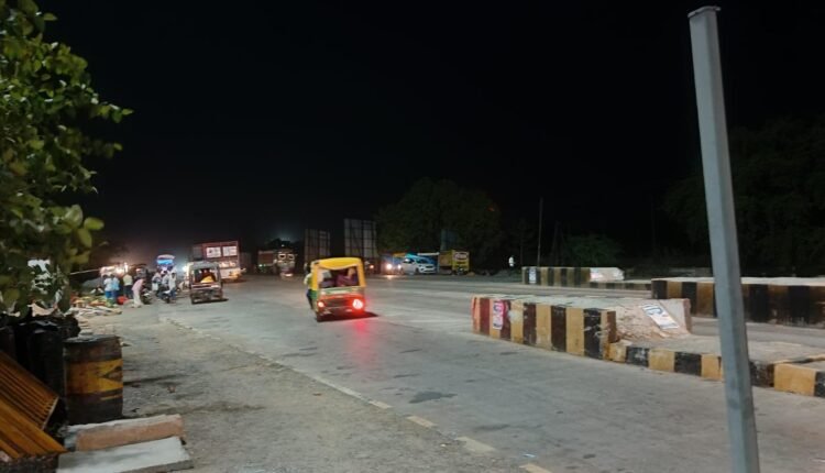No entry for heavy vehicles on highway: Restrictions imposed on NH 35 route from Mirzapur to Prayagraj