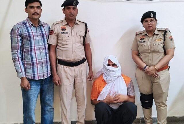 Sirsa Police arrested the clerk of the district employment office in the embezzlement case of 14 lakh 22 thousand rupees