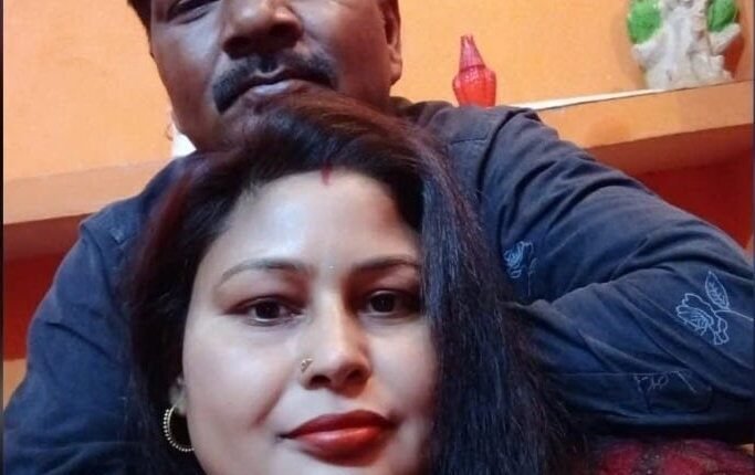 Breaking News: Dignity of relations shredded in Badaun – Mother-in-law absconds with her Samadhi!