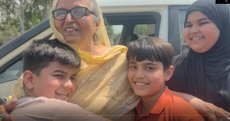 Grandmother of the children returned from Pakistan, a wave of emotions erupted at Attari border