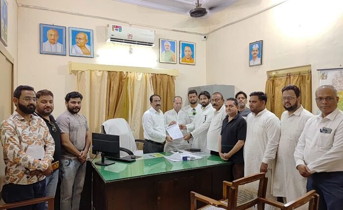 People are suffering due to unannounced power cuts, Rampur is getting electricity for only 12 hours