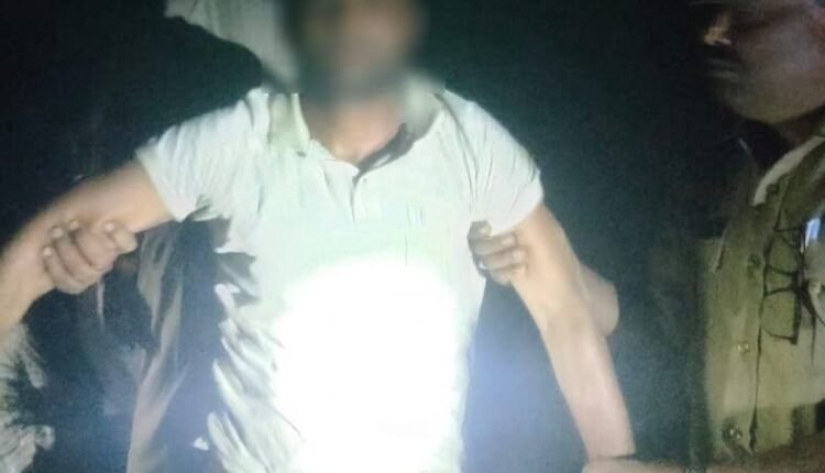 Thana Saifni: Two vicious criminals arrested in police encounter, illegal arms and motorcycle recovered