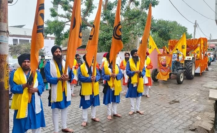 Rampur Gurdwara Shri Guru Singh Sabha organized a grand Nagar Kirtan under the leadership of five Pyaras dedicated to Baisakhi festival