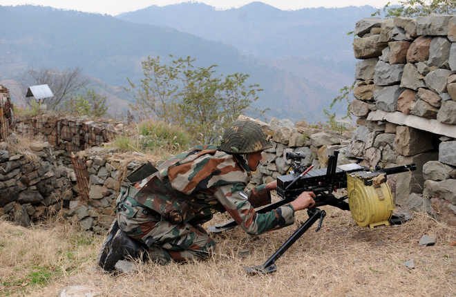 Pak violates ceasefire for 4th night straight; targets Poonch, Kupwara sectors this time