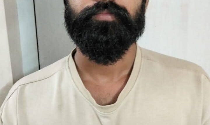 The person who provided the account in the case of cheating by making people invest Rs. 7,25,000 in the share market has been arrested