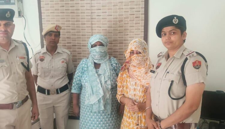 The woman who killed her son by throwing him in Agra canal and the conspiratorial woman Tantrik have been arrested