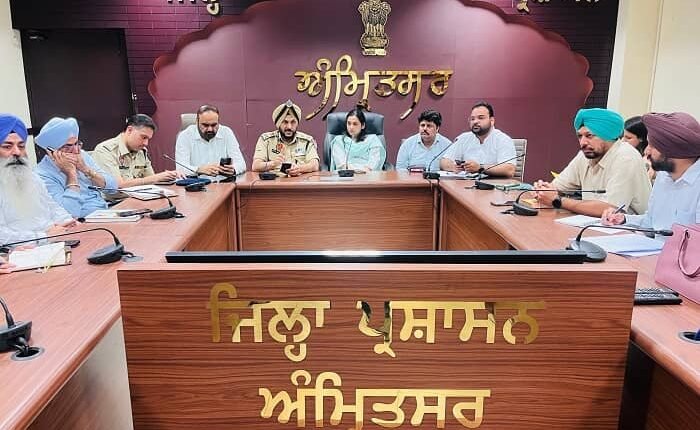 Amid the increased tension between the two countries after the Pahalgam incident, the central government has taken a big decision, mock drill will be conducted across the country tomorrow