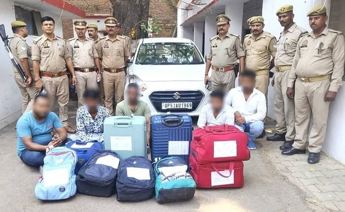 Mirzapur: 05 interstate liquor smugglers arrested along with Swift Dzire car used in illegal liquor smuggling, 659 tetra packs and 42 bottles of English liquor recovered