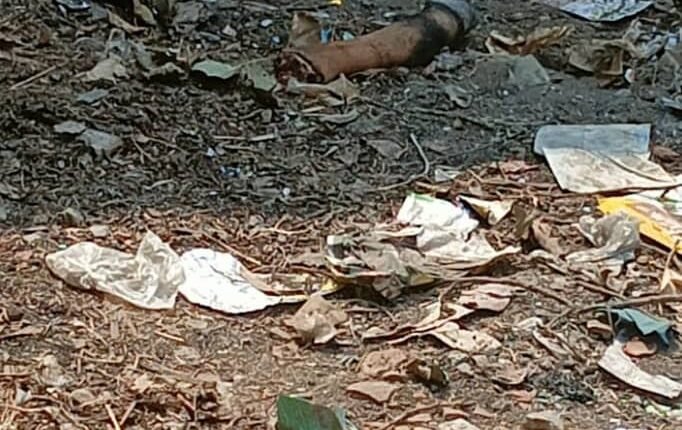 A slaughtered cow was found in an empty plot in Rampur police station Civil Line area, Bajrang Dal staged a sit-in, made serious allegations against the police