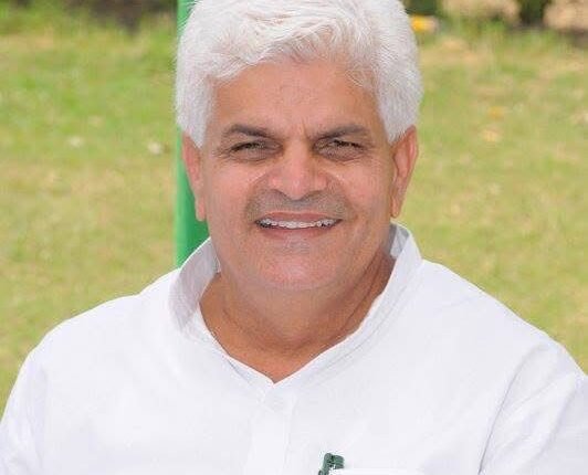 Keeping public interest in mind, the program to close the Punjab-Haryana border on May 25 and stop vehicles from Punjab has been postponed