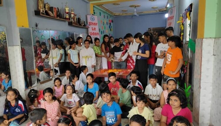 Grand inauguration ceremony of Bhar Le Udaan Season 9 Summer Camp