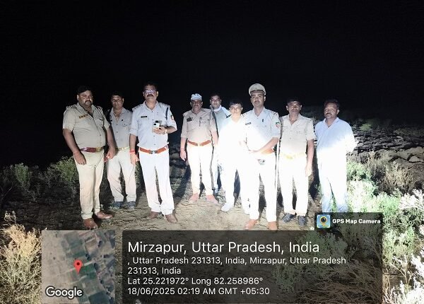 On the instructions of DM Priyanka Niranjan, SDM Sadar Gulab Chandra took action and FIR was registered against mining mafia