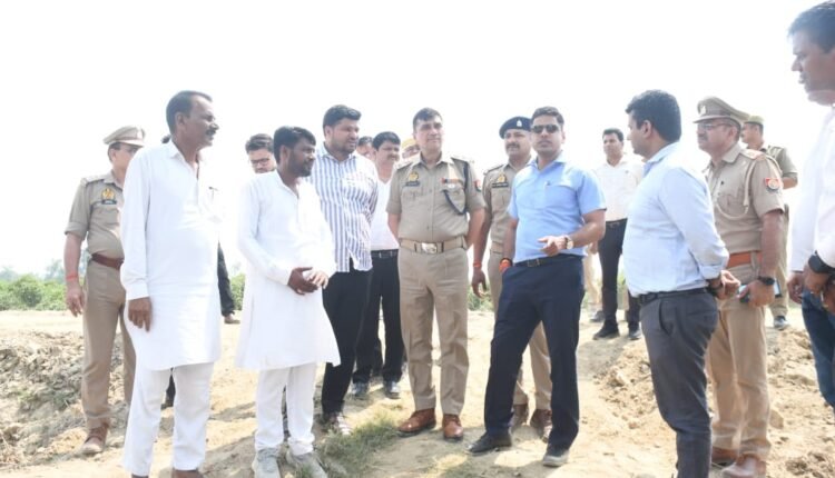 Rampur: DM inspected Chhapra lake and Naiya river restoration works, water conservation will be promoted