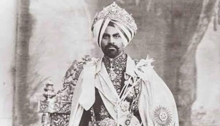 A King, a Queen and a cunning plan that outsmarted the British!