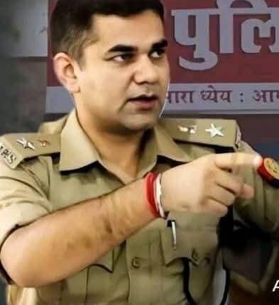 Prayagraj: Strict warning from ADCP Ajay Pal Sharma, brokers and land mafia will be expelled from police stations