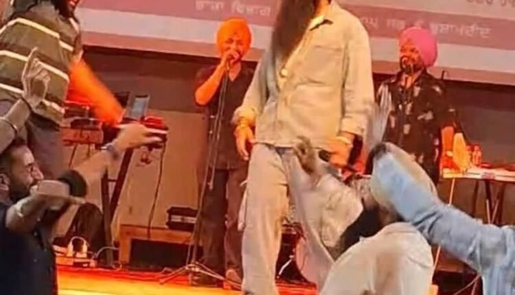 Violation of etiquette in the ceremony organized on the centenary year of martyrdom of Shri Guru Tegh Bahadur Sahib Ji is sad - Shiromani