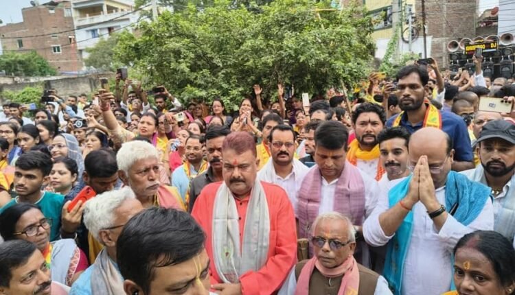 Bihar News: A grand and attractive procession of Jagannath was taken out