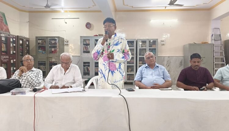 The new executive committee of Jain community took oath, the community was filled with enthusiasm at the ceremony