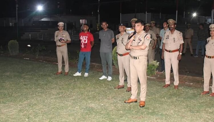 Rampur: Superintendent of Police arrived for counting of female trainees, gave guidelines on arrangements related to training and mental health