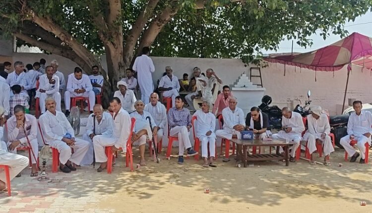 Dr. Akash Bhambhun honored for donating a magnificent shed worth lakhs of rupees to Mithanpura Gaushala