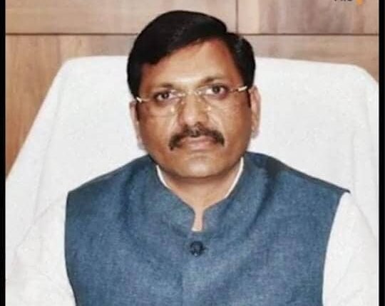 IAS Anjaneya who demolished Azam's fort got extension, now he will not go to Sikkim