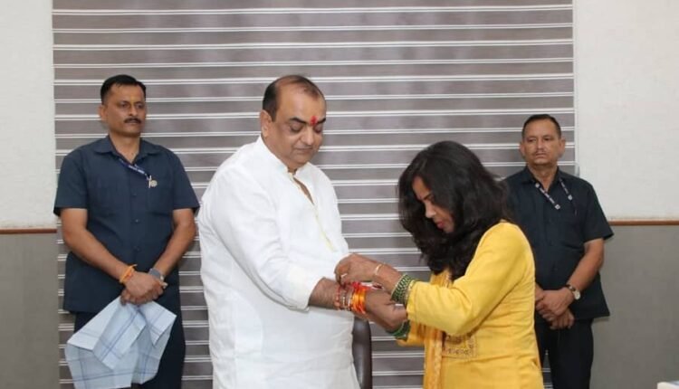 Raksha Bandhan festival is a symbol of Hindu-Muslim unity and brother-sister love: Akash