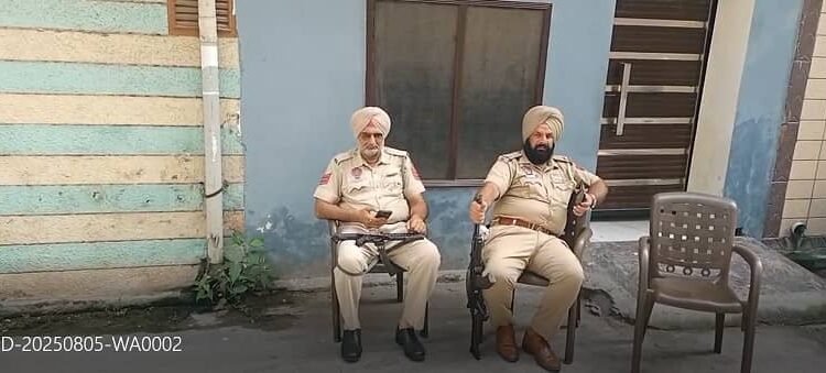Amritsar: NIA raids Shastri Nagar on Majitha Road, raids the house of immigration agent