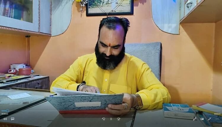 Rakhi 2025: Auspicious day throughout, yellow and red colours special for sisters