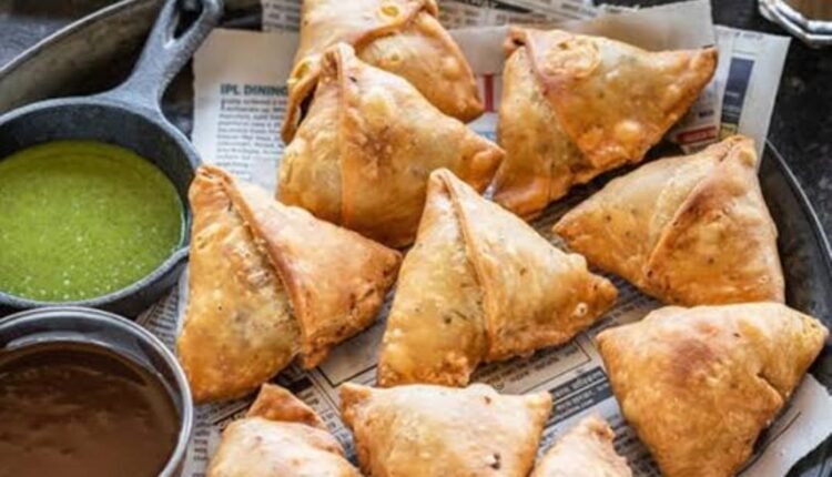 Discussion on the price of samosas in Parliament, but silence on the price of private school books