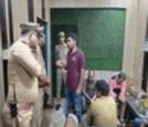 Varanasi: Sex racket was going on in the guest house, hookah bar was also being operated