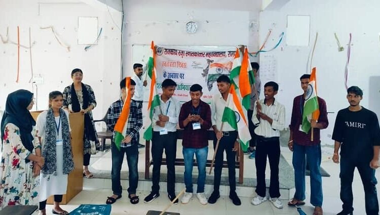 Oath-taking and music festival organized in Rampur under 'Har Ghar Tiranga' program