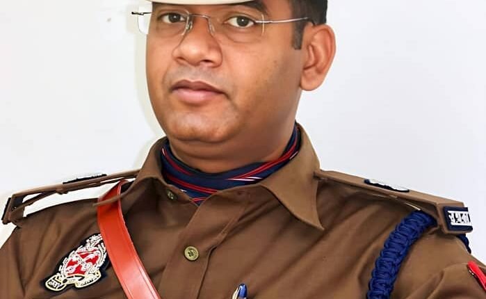 Muzaffarnagar Jail Superintendent Abhishek Chaudhary is setting a good example.