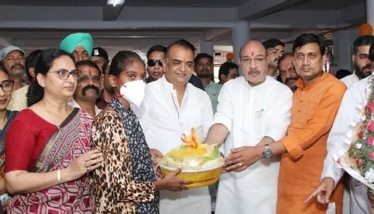 Rampur News: City MLA launches "Healthy Women, Strong Family" campaign at the District Hospital