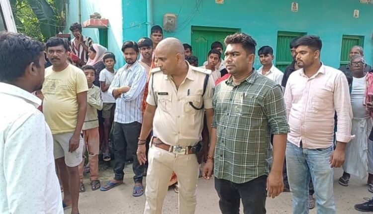 The body of a young woman was found hanging in Lakhisarai, causing a sensation in the area.