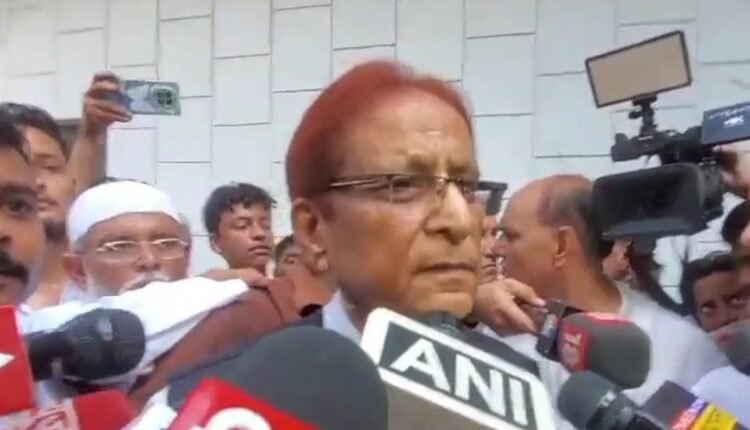 Azam Khan's big statement: After his release from jail, he said – Akhilesh is as close to me as Netaji was.