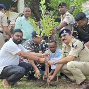 Swachhata Hi Seva Pakhwada-2025 "Swachh Utsav" under which a cleanliness rally was taken out by the Border Security Force and the District Administration.