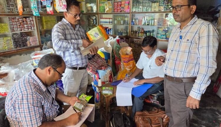 The Food Safety team seized 265 liters of sauce and 21 kilograms of buckwheat flour.