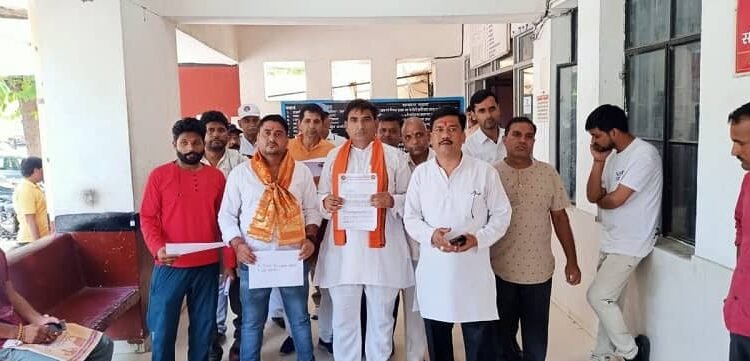 Modinagar: Hindu organizations submitted a memorandum to the SDM regarding security and arrangements at Mahamaya Temple Sikri during Navratri.