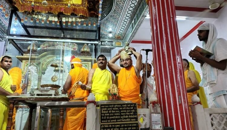 Jain community celebrated the fourth day of Das Lakshan festival as Uttam Shaucha Diwas, the atmosphere was filled with discourses and cultural programs