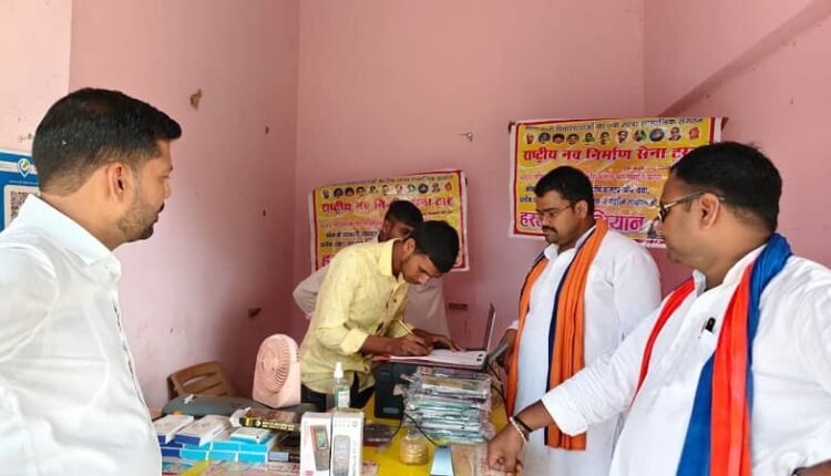 Sonbhadra: Doctor and medicine are the right of common man - Anand Patel Dayalu