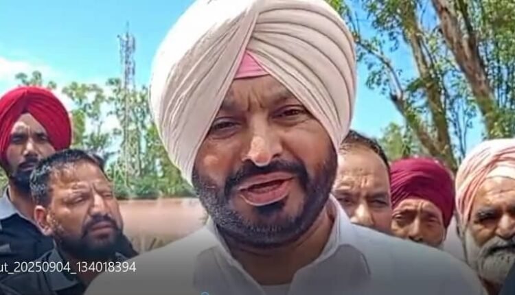Governor, Union Minister and BJP leaders visited flood affected villages, former Cabinet Minister Kuldeep Singh Dhaliwal demanded compensation