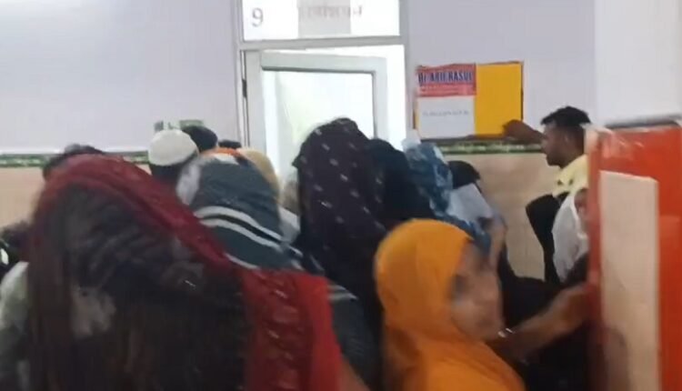 Exclusive Breaking Rampur: District hospital left at the mercy of God due to negligence of doctors