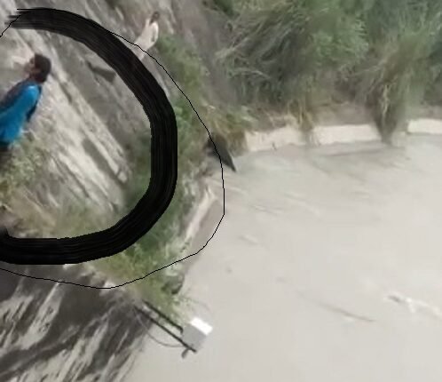 Saharanpur Breaking: BA student Shivani committed suicide by jumping into canal, did not listen despite people's persuasion