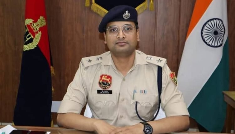 Be careful while shopping online during the festive season, or your account may be emptied: Superintendent of Police Dr. Mayank Gupta