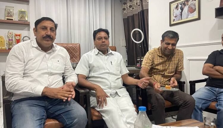 Anand Biyani becomes the president of Sirsa Hotel Association