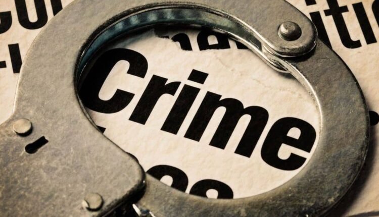 Woman called on pretext of work, both legs amputated and 1.5 kg silver bracelets looted; panic in Gangapur City