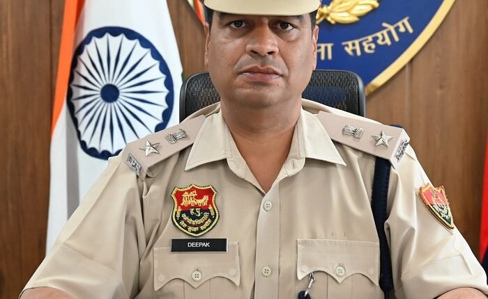 Deepak Saharan (IPS) took over as Superintendent of Police, Sirsa.